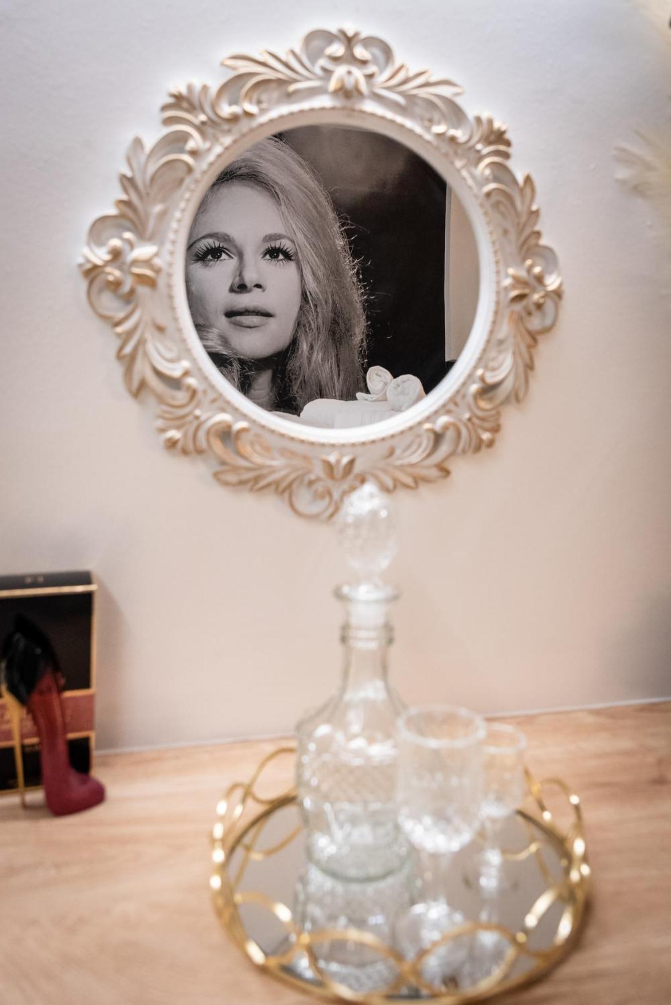 Aliki Vougiouklaki Apartment